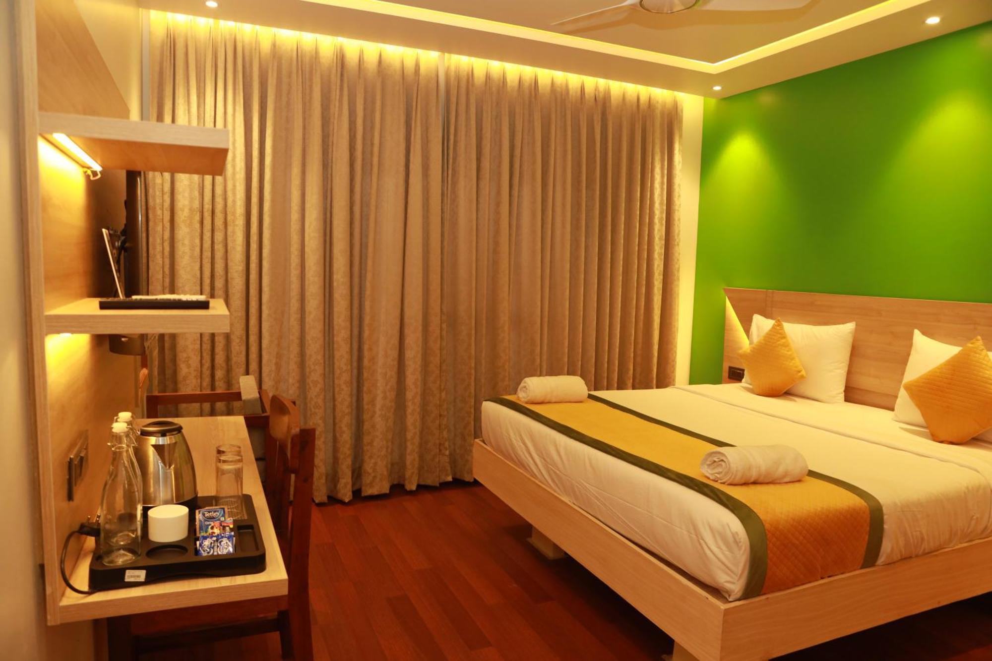 Gracias Cafe & Resort Morjim Ngoại thất bức ảnh