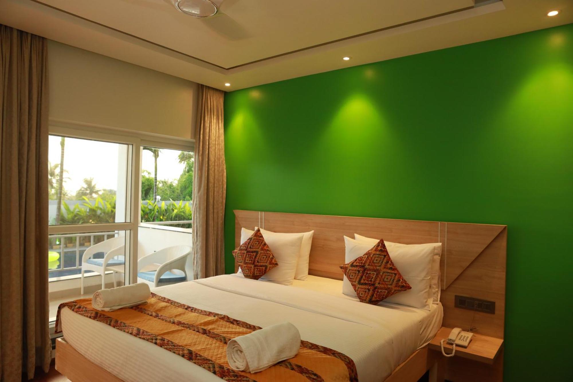 Gracias Cafe & Resort Morjim Ngoại thất bức ảnh