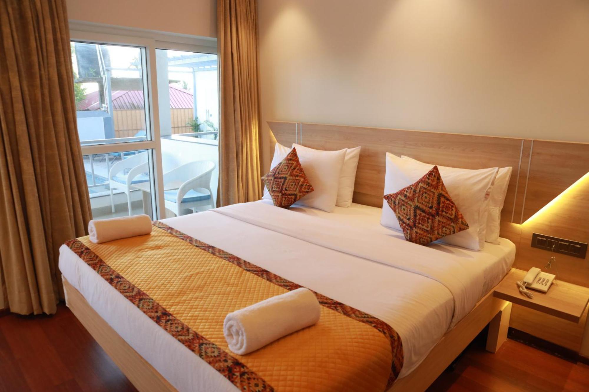 Gracias Cafe & Resort Morjim Ngoại thất bức ảnh